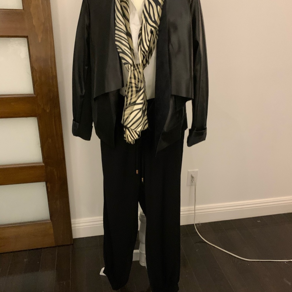 Faux leather jacket! - Picture 2 of 4